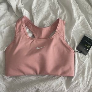 Nike Swoosh Sports Bra